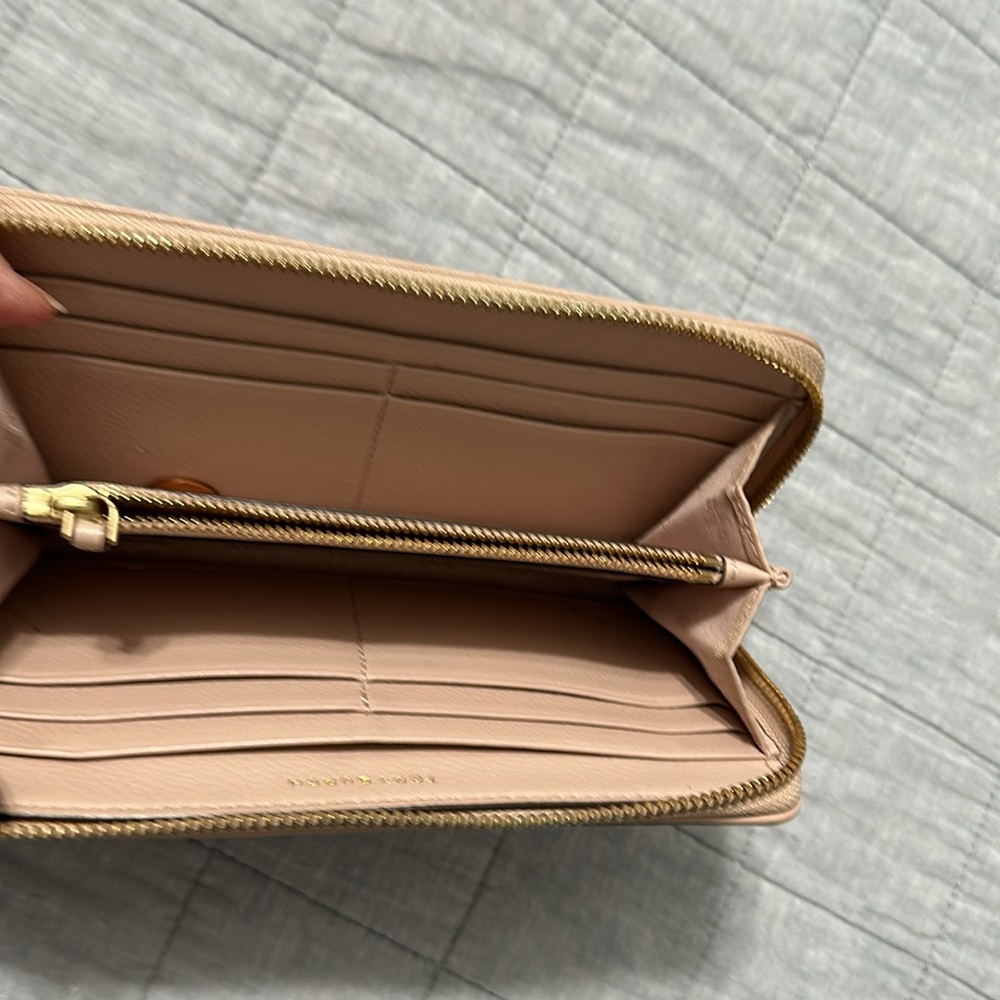 Tory Burch wallet - Picture 4 of 4
